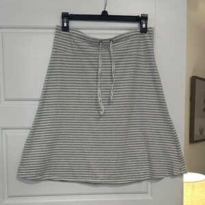 GAP Gray and White Striped A-Line Drawstring Skirt
